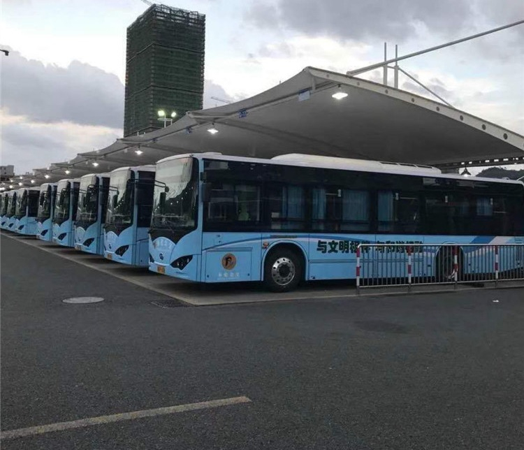 大巴車膜結構車棚